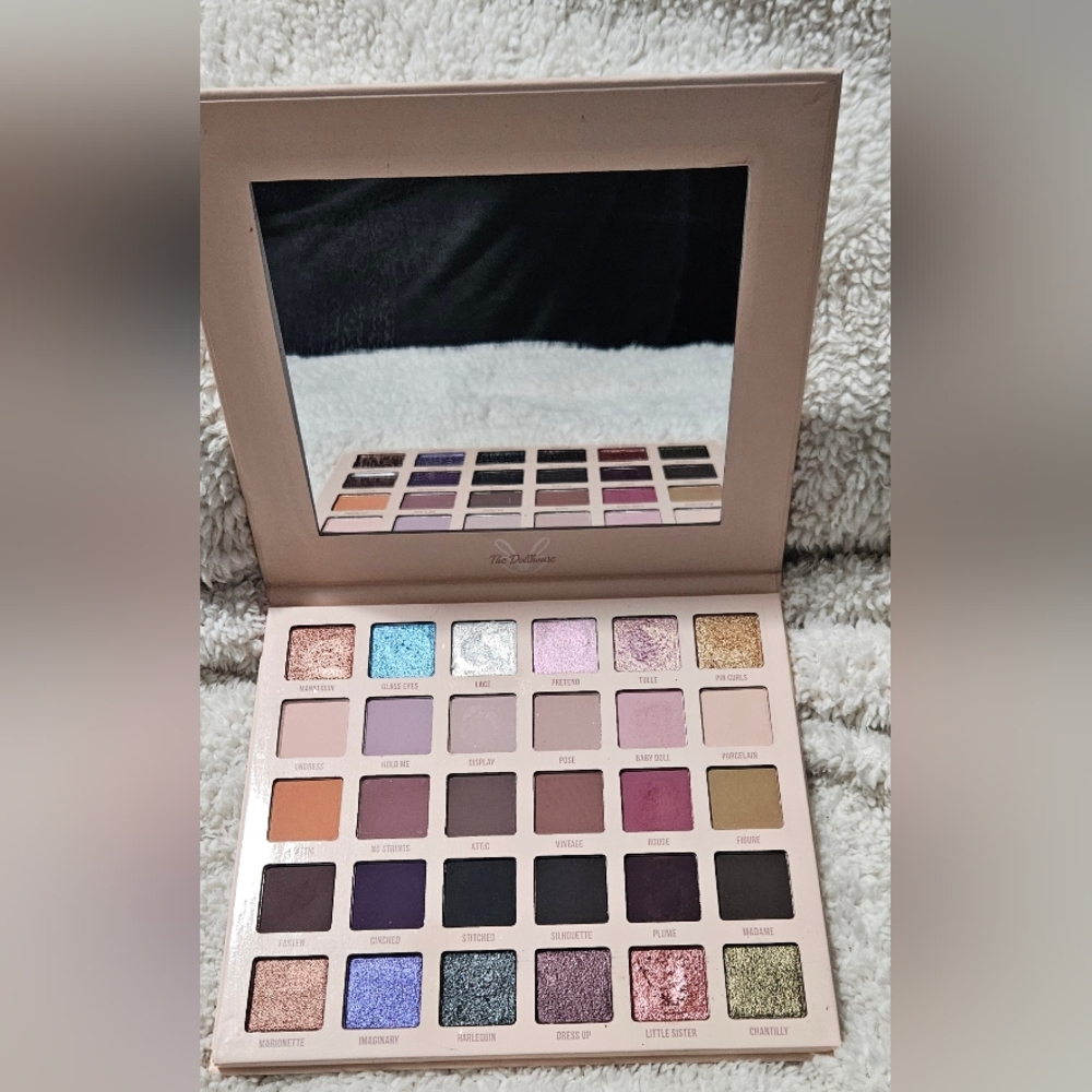 Blend bunny the dollhouse